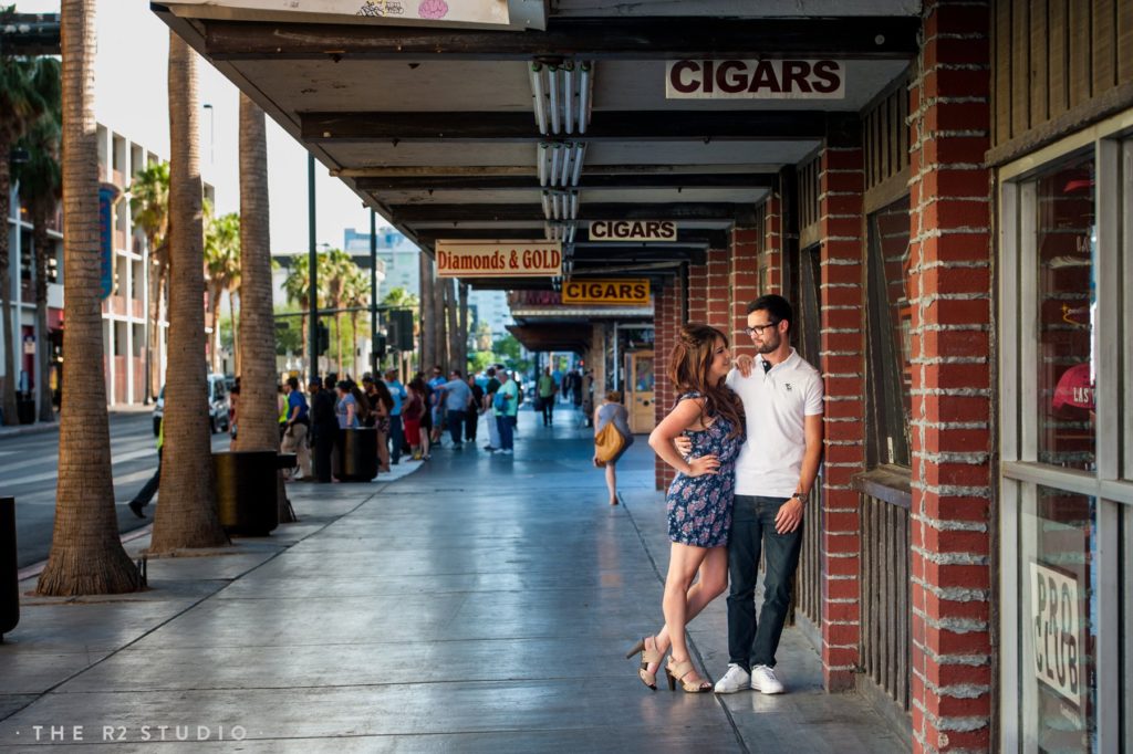0040-NG-las-vegas-engagement-session-©2016ther2studio