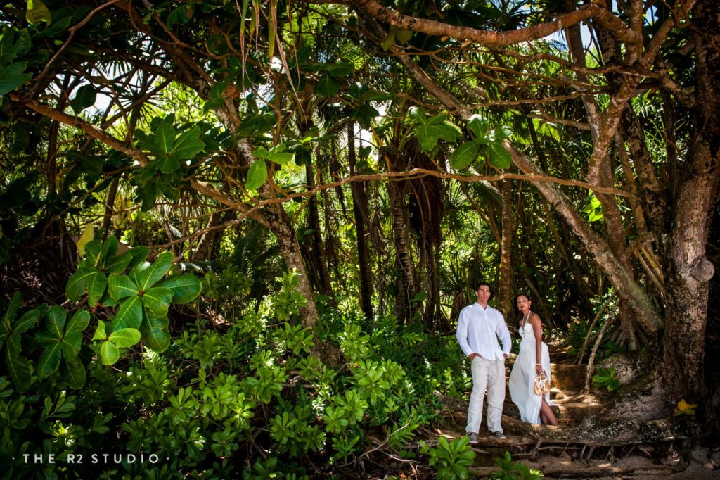 hawaii wedding photographers, the r2 studio, photographed this couple's intimate wedding in kauai on hideaways beach