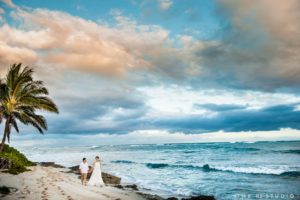 same sex oahu elopement