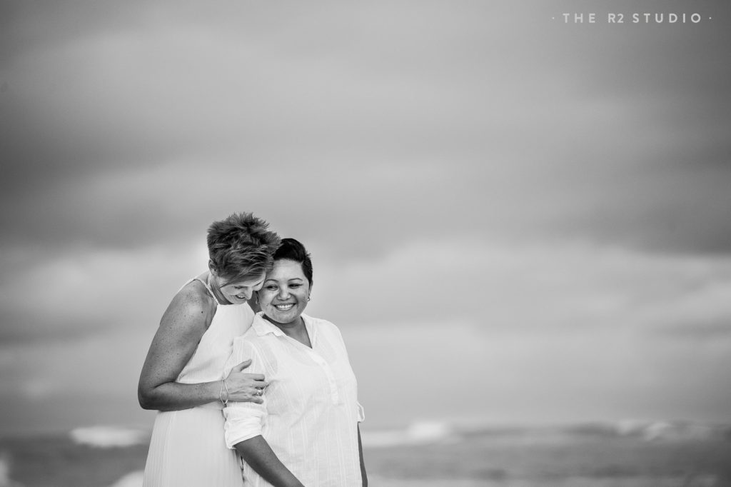 same sex oahu hawaii elopement