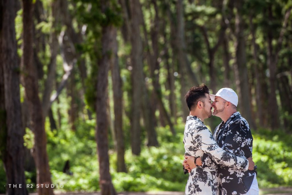 0123-DO-oahu-elopement-wedding-photo--©2016ther2studio