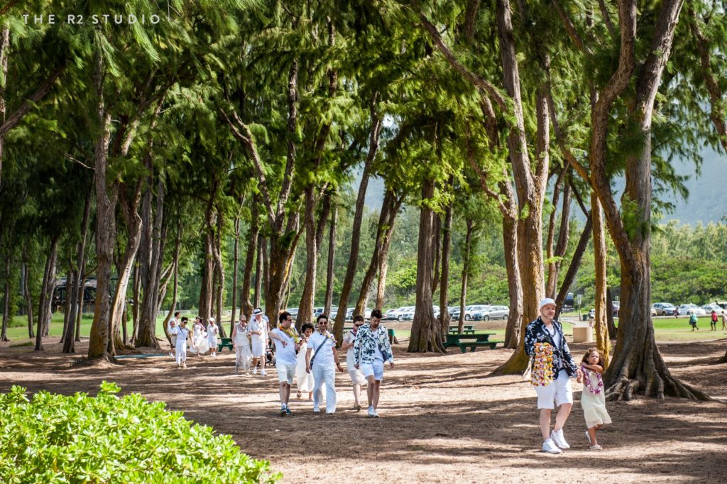 0143-DO-oahu-elopement-wedding-photo--©2016ther2studio