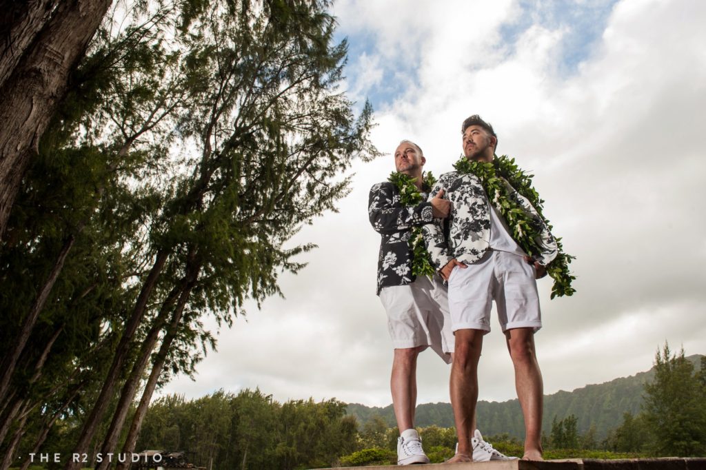 0279-DO-oahu-elopement-wedding-photo--©2016ther2studio