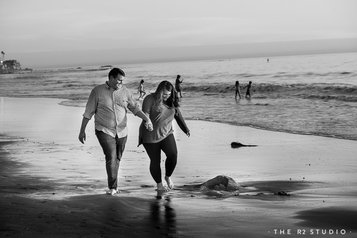 laguna beach engagement session by the best destination wedding photographers, The R2 Studio.