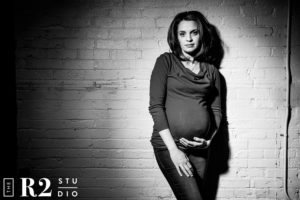 studio maternity photos in flagstaff